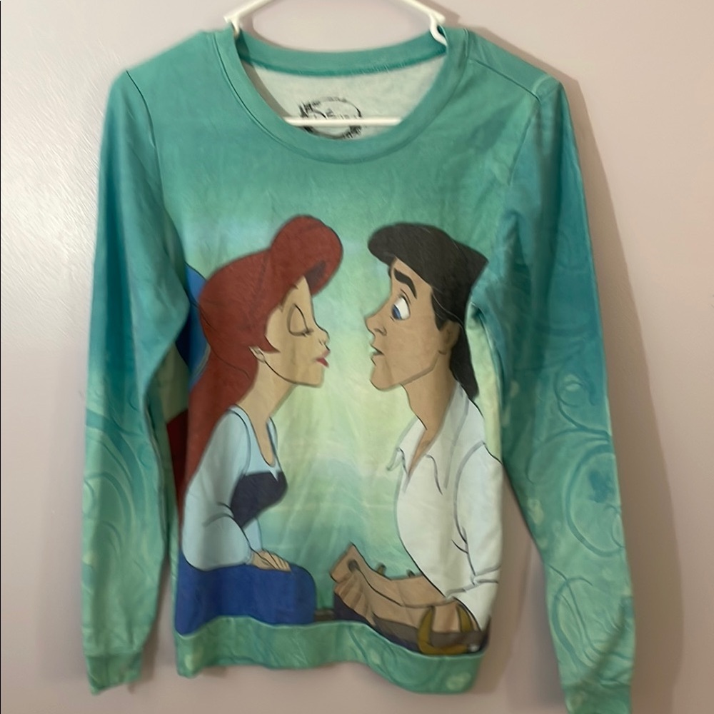 Disney Green Long Sleeve Tee with Romantic Graphic